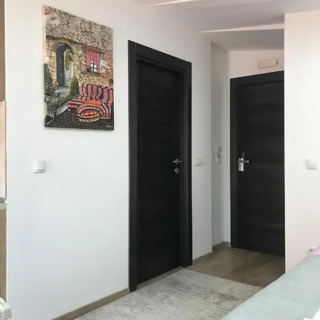 Centar Bruno Апартаменты *